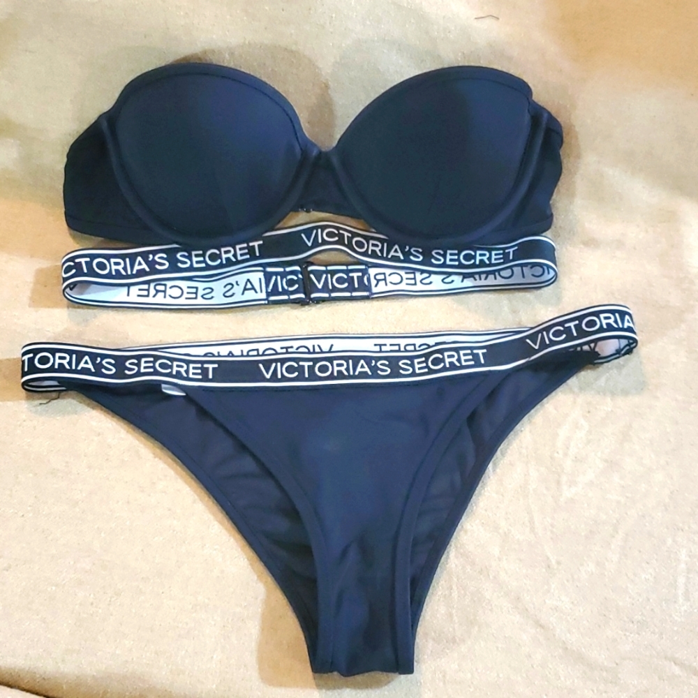 32B Victoria's Secret strapless bikini